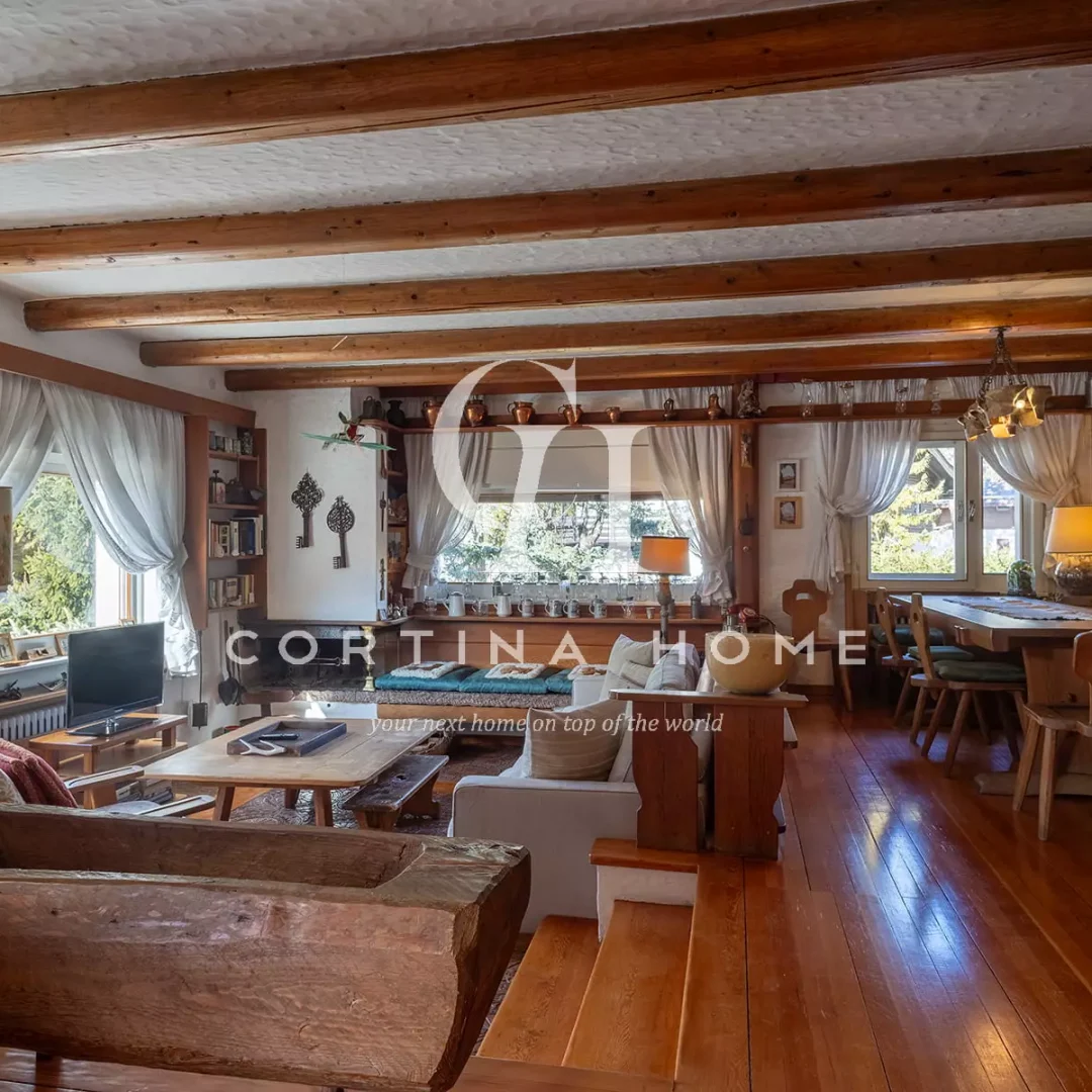 02-cortina-home-villa-loredal-soggiorno